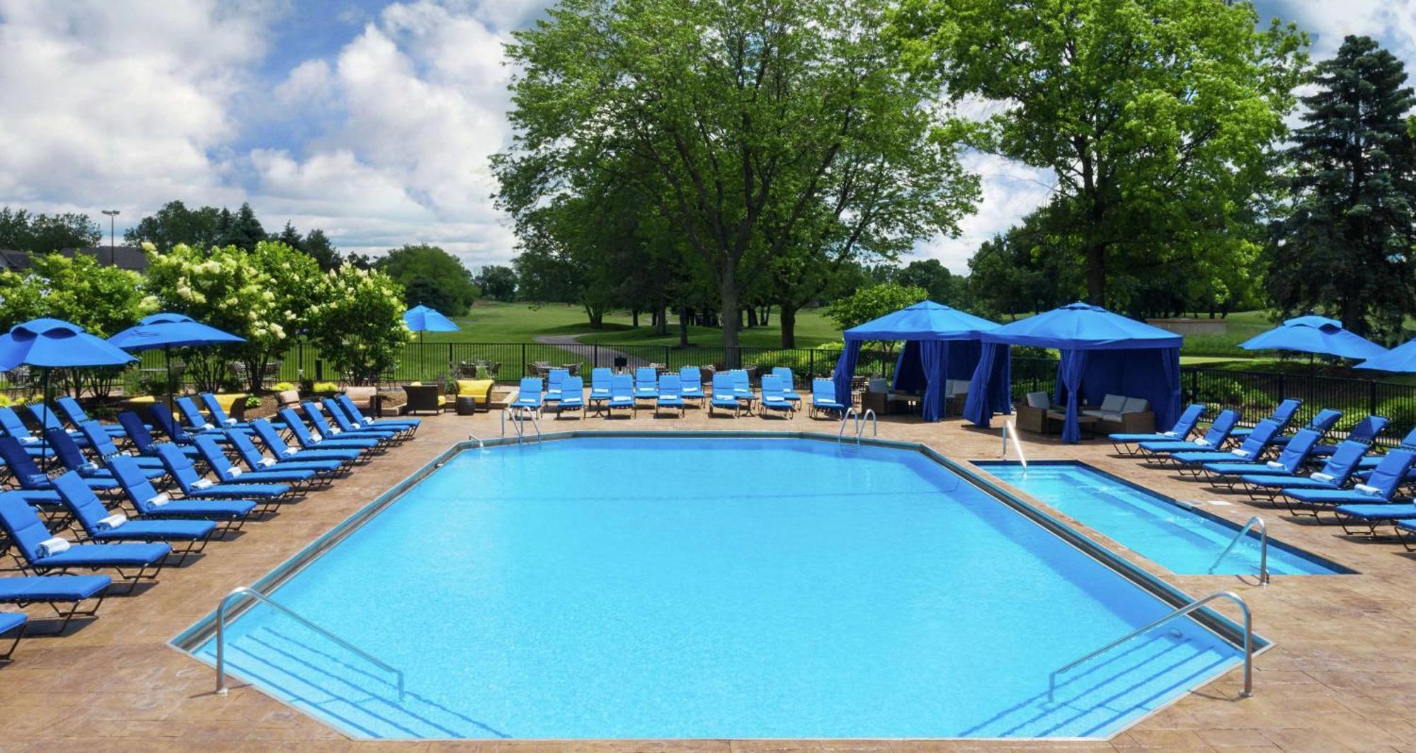 Hilton Chicago Oak Brook Hills Resort & Conference Center Exteriör bild